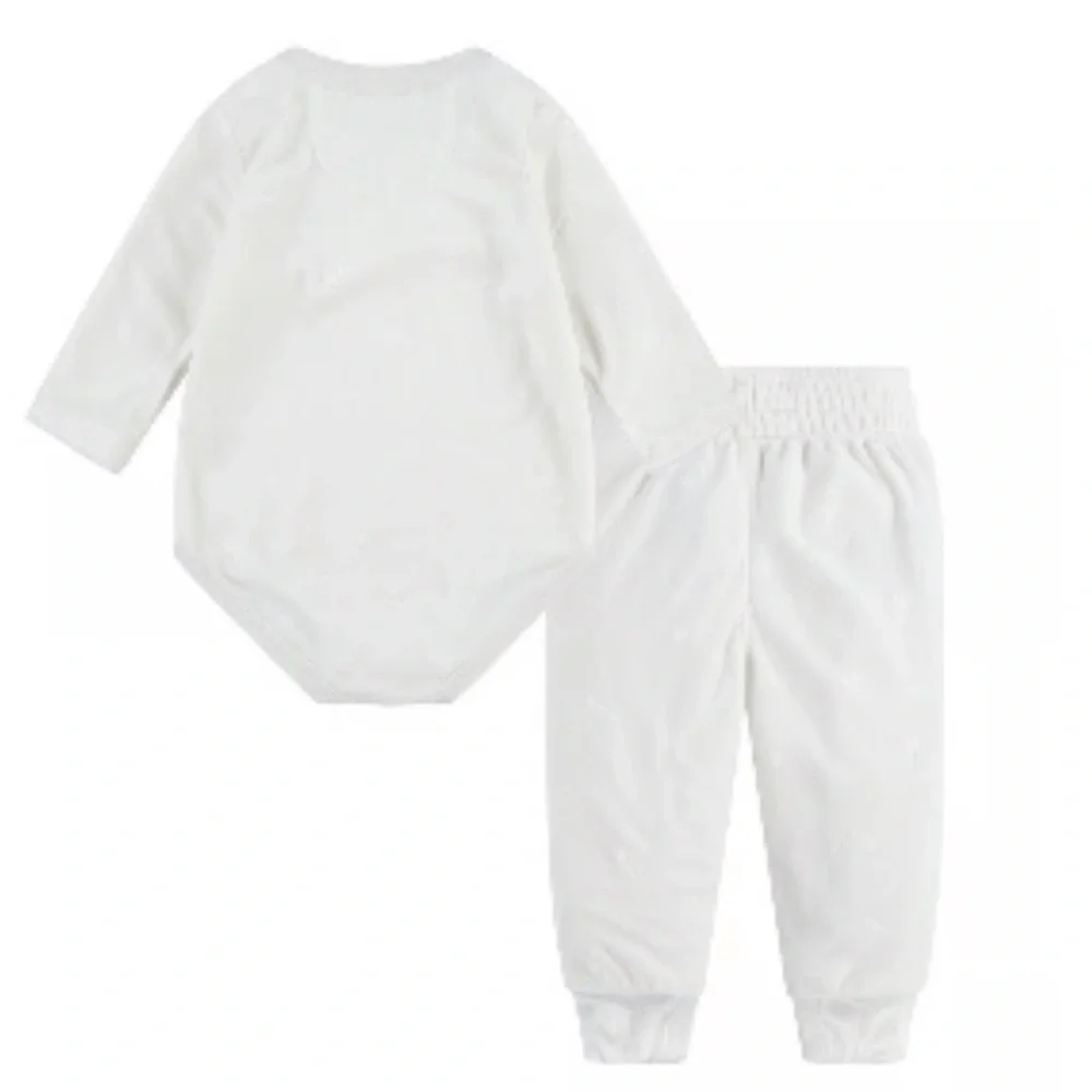 Nike Velour 2 piece set 3 months‎ Pale Ivory NWT - Picture 2 of 8